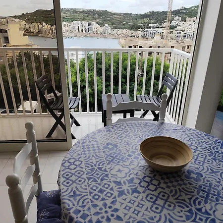 Sea Breeze Bliss - Self Check-in St. Paul's Bay