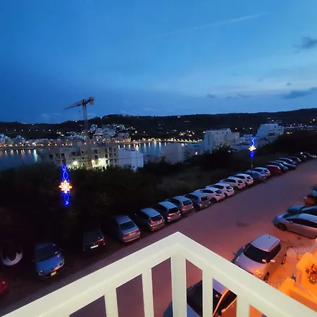 Sea Breeze Bliss - Self Check-in Apartment St. Paul's Bay