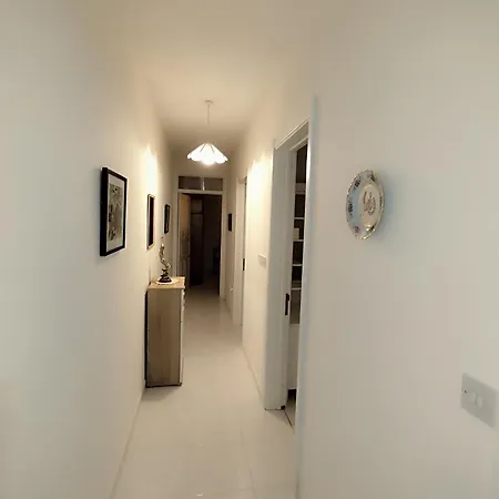 Apartment Sea Breeze Bliss - Self Check-in